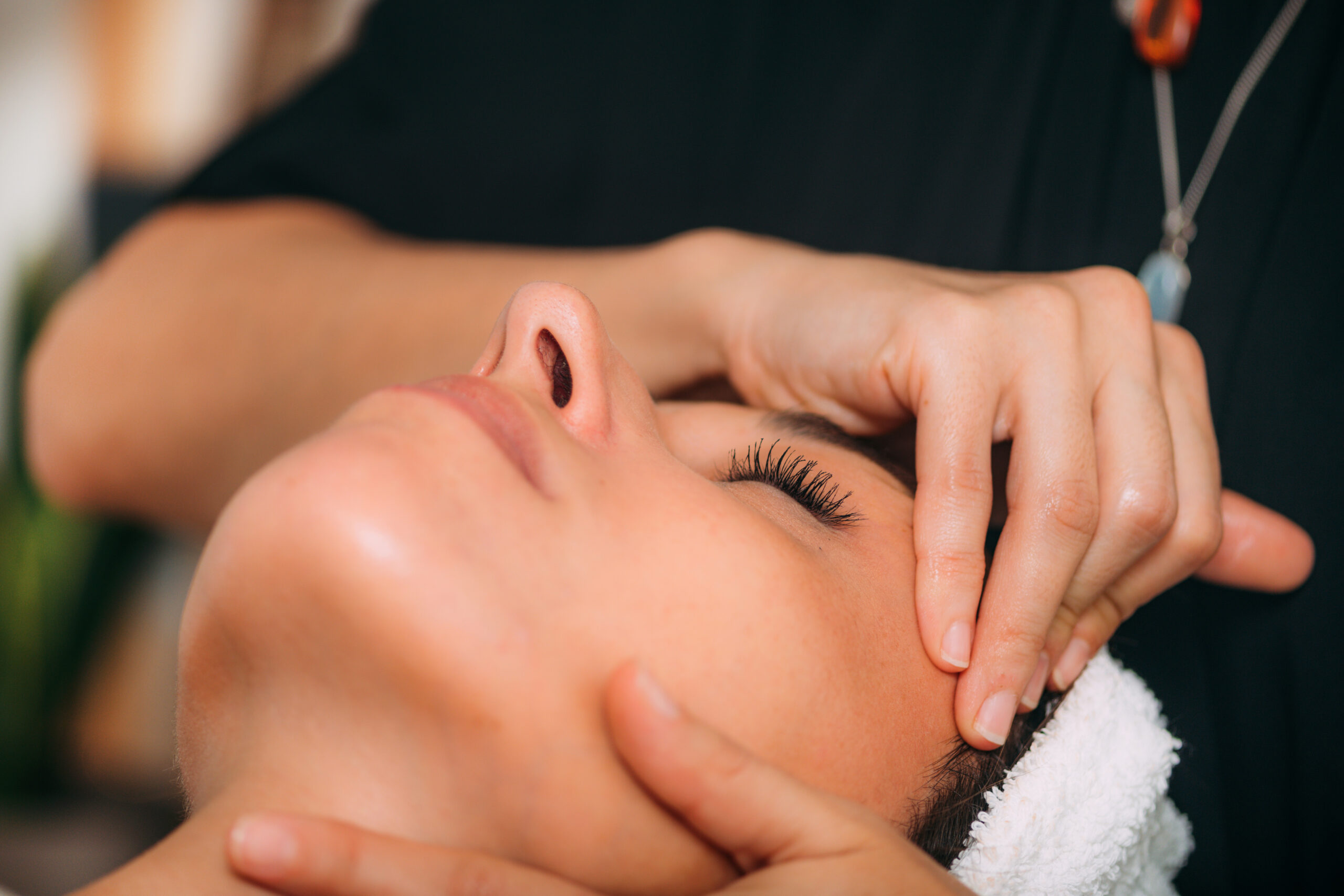 Ayurvedic Face Massage Therapy with Essential Aromatherapy Oils